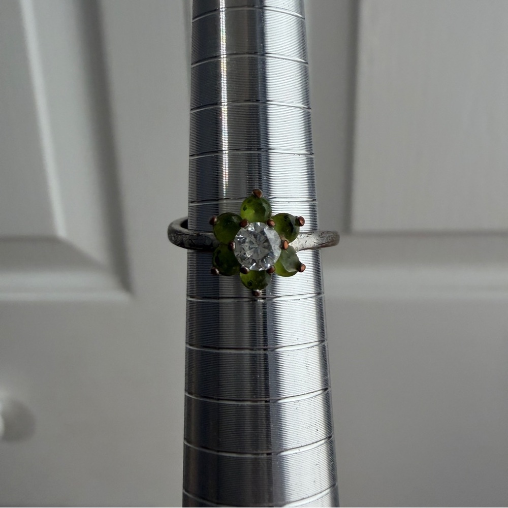 RBP Ring Bomb Party green‎ clear stones floral adjustable ring
